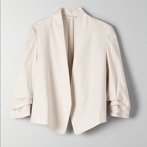 Babaton aritzia power short linen blazer pushed up 3/4  sleeve linen blend